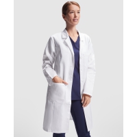 Bata vaccine woman  - Ref. S9093