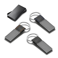 Llavero de metal y pu bale suministrado en caja para regalo - Ref. P93143