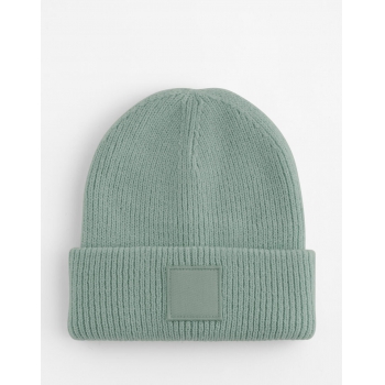 Gorro junior con vuelta y parche tono sobre tono - Ref. F15069
